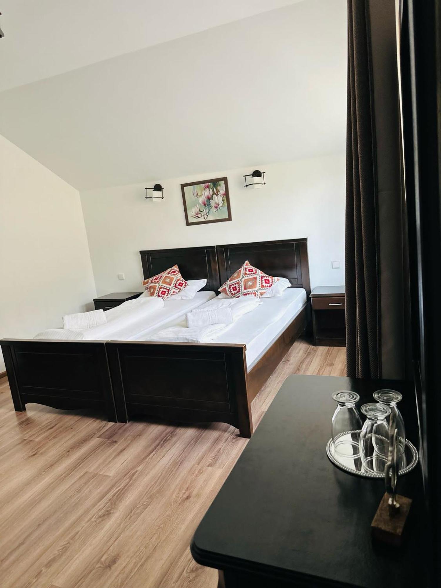 ホテル Casa Valea Cernei Isverna エクステリア 写真